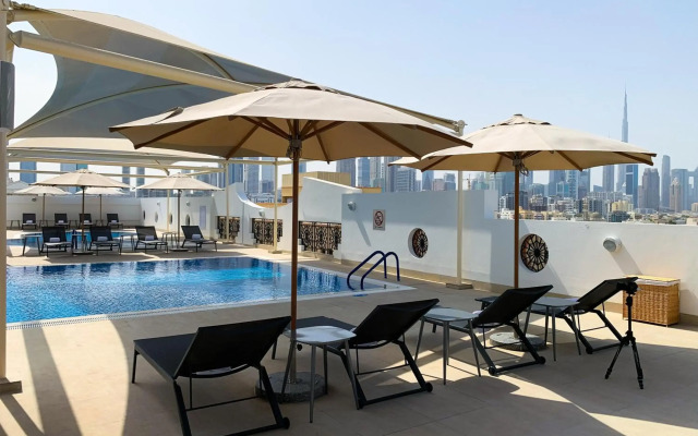 Al Khoory Executive Hotel