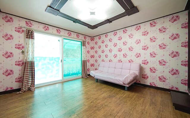 Yangpyeong Romance Pension