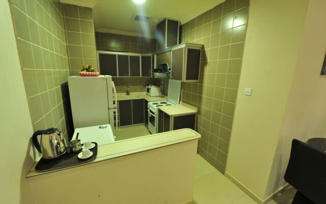 Al Janadriyah Suites 7