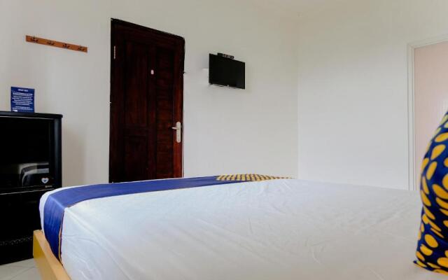 SPOT ON 3037 Sakinah Residence