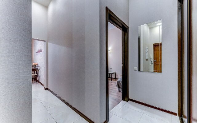 Home4day на ул. Марата