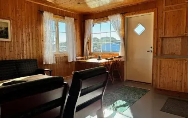 Toppøy Rorbuer