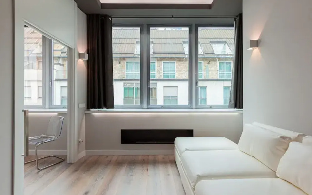 Easyhomes - City Centre Suites