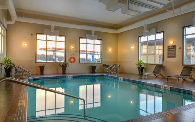 Best Western Plus Fox Creek