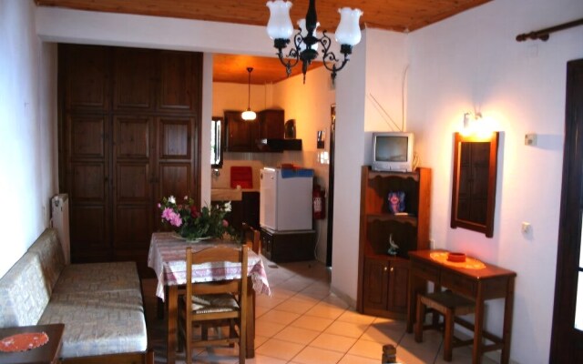 Panorama Studios & Apartments