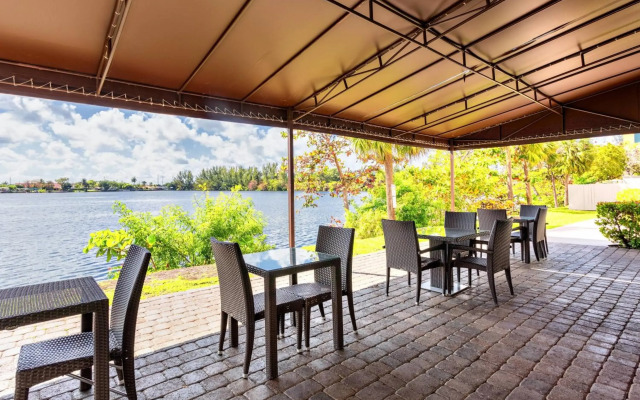 SpringHill Suites by Marriott Miami Airport South Blue Lagoon Area