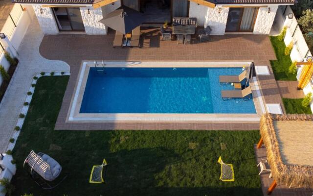 Villa dumi house