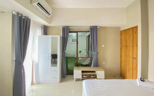 Homey and Nice 1BR at LRT City Jatibening Apartment – Guest Rooms – Bekasi