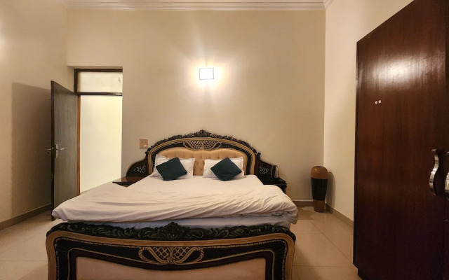 Hotel The Own Stay-Urban Boutique