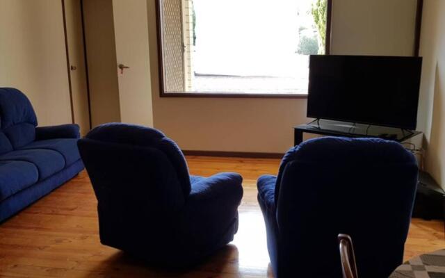 Warmont Apartments Self Contained Home