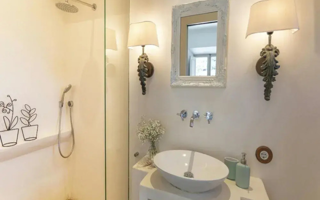 Stylish Holiday Home With Deia Views