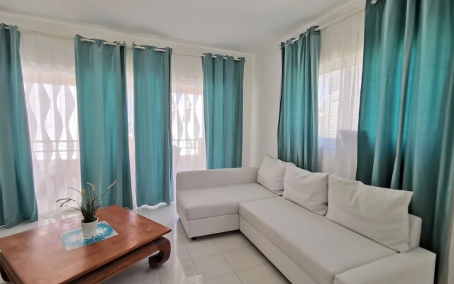 TROPICAL VILLAS playa LOS CORALES