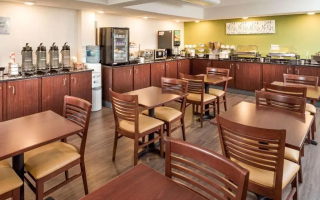 Sleep Inn Charleston