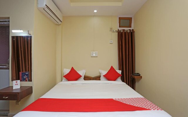 Holiday Inn Guest House By OYO Rooms