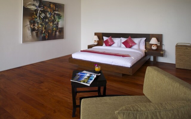 Surin Beach Luxury Villa