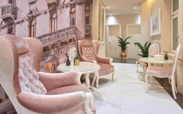 Piazza Heritage Hotel