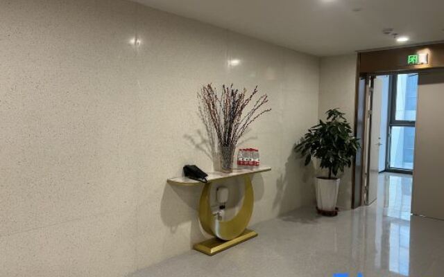 Xining Haihu New District Shanxiao Yipin Hotel