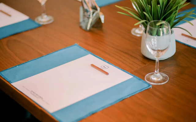 The Henry Hotel Roost Bacolod