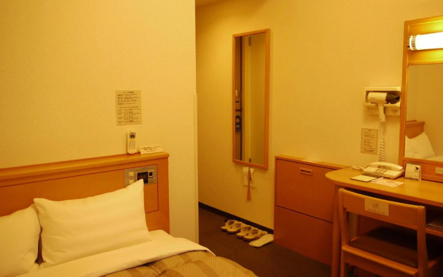 Hotel Route Inn Naha Tomariko