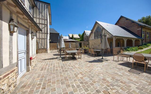 Hôtel Le Grand Cerf & Spa Nuxe