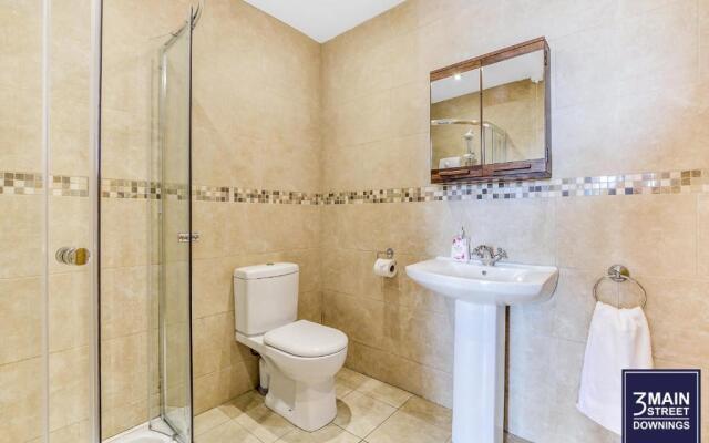 3 Main Street Downings