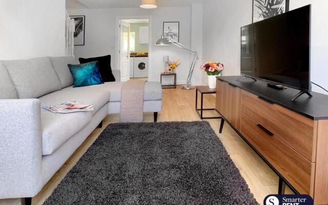 Wokingham - 2 bed House with garden