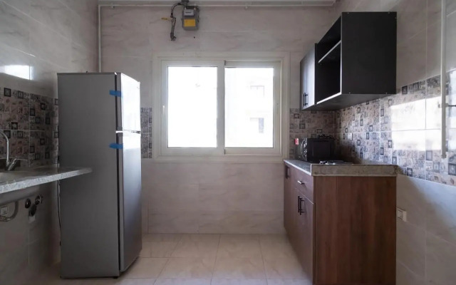 Settle Inn South 90 Apartments