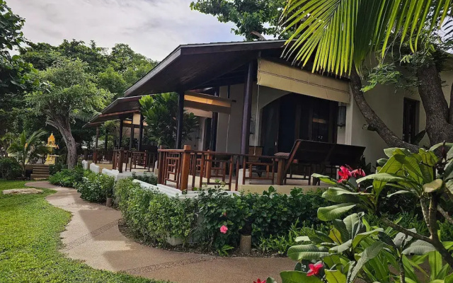 Samed Tamarind Beach Resort