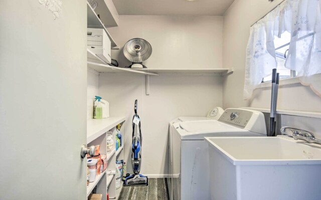 Phoenix Desert Getaway: Pool, Grill & EV Charging!