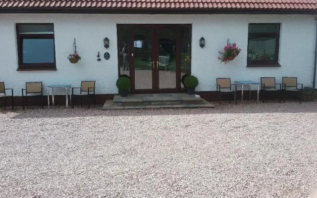 Shangri-la bed and breakfast