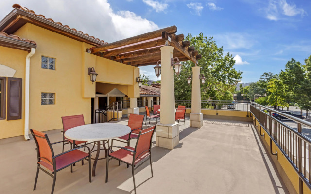 Best Western Plus Greenwell Inn