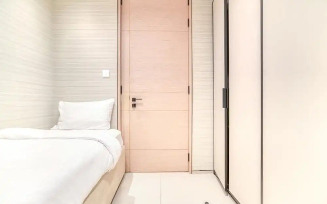 Picturesque Balcony and Beach Haven at Address JBR