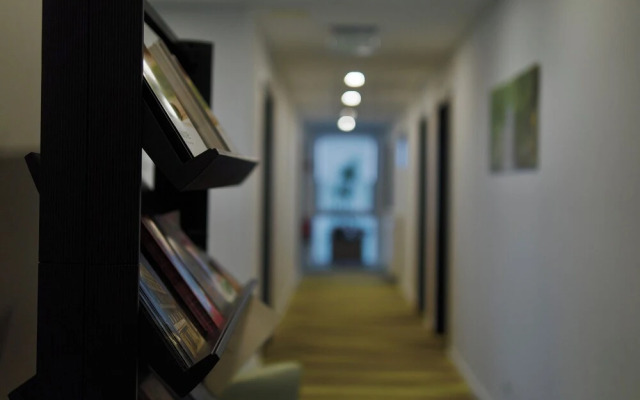 Bed and Breakfast Outlet Hotel