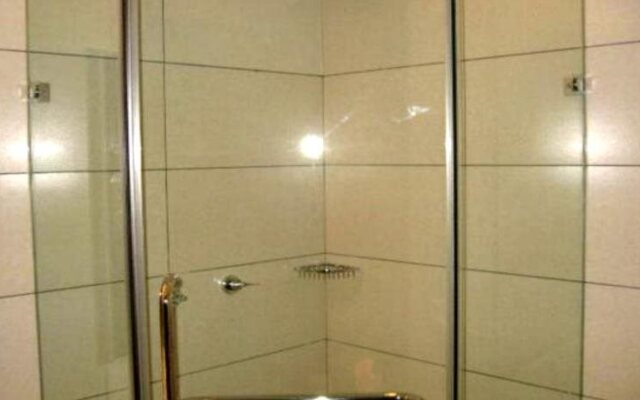 Yulong International Hotel