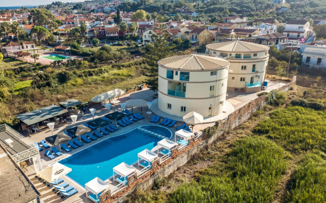 Island Kavos Annex studios