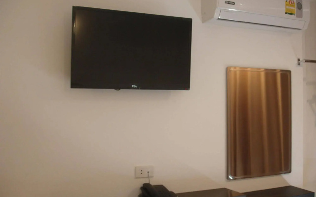 TH Beach Hotel