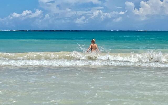 Cosy 4bdr beach house in Ochio Rios