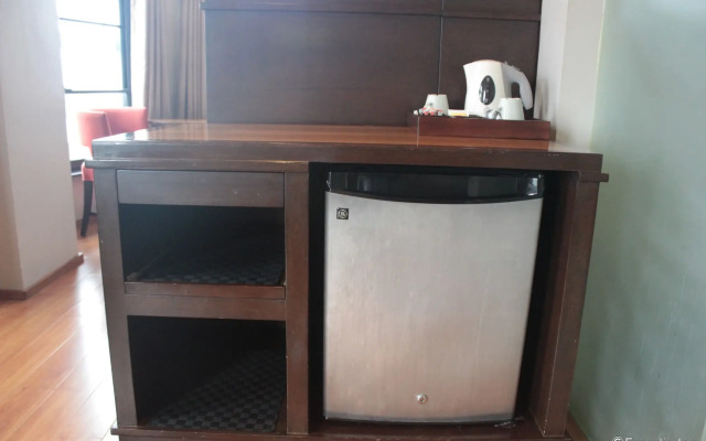 Soleste Suites