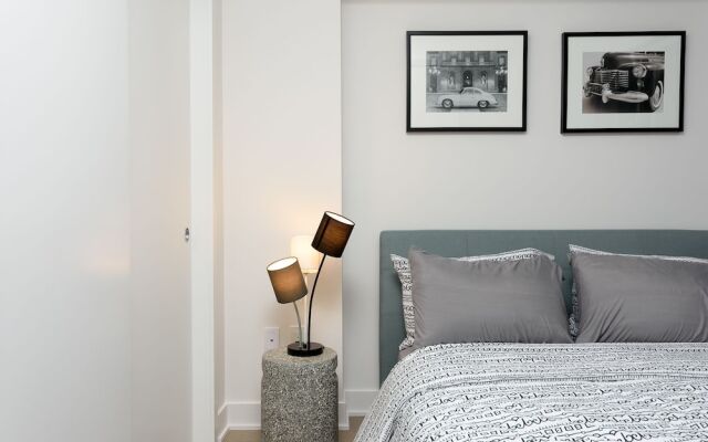 Amazing 1BR Condo Griffintown Sleeps 4