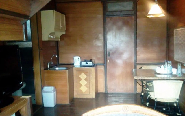 Citra Cikopo Hotel