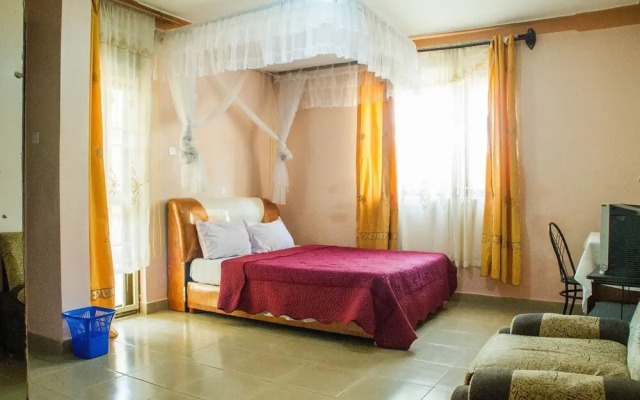 Royal Crane Resort