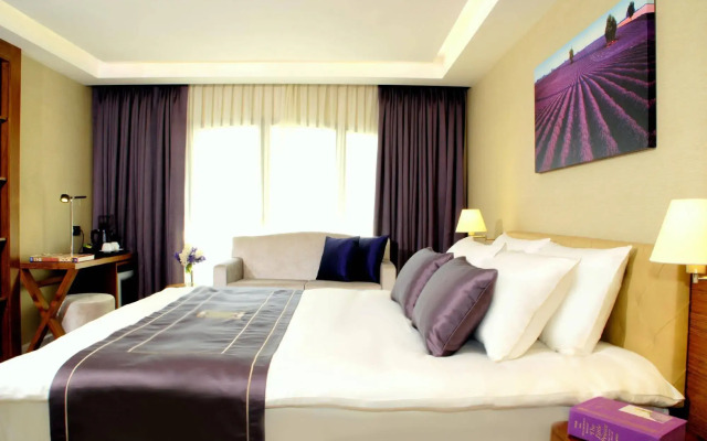 Taba Luxury Suites & Hotel