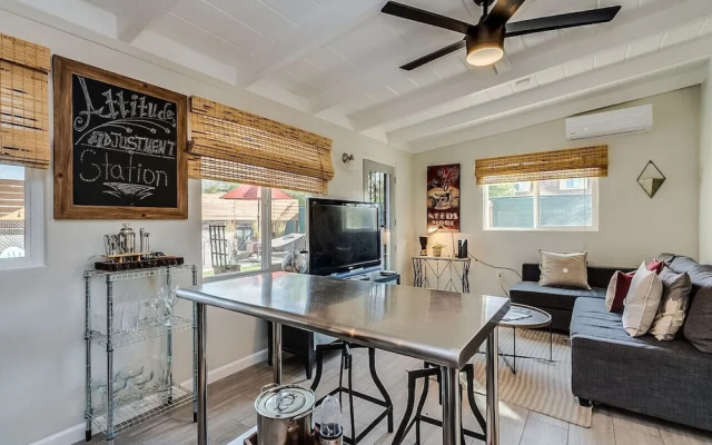 Chic Duplex in Tucson 1 of 2