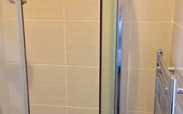 Highbury & Islington Hub Apartments