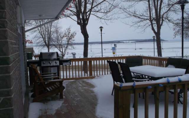 Haileybury Beach Motel