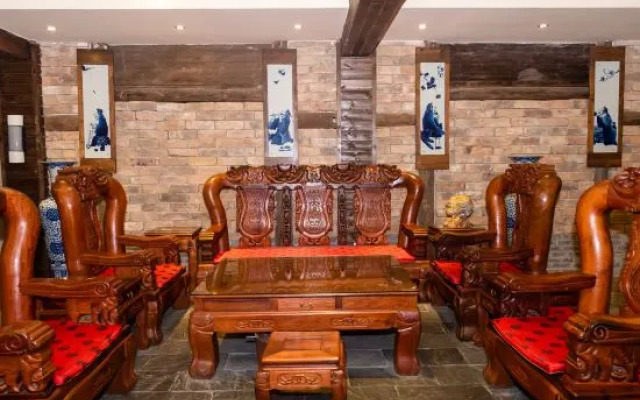 Ershisiqiao Mingyueyuan Resorts