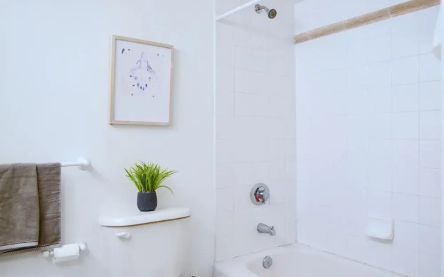 Amazing Studio Apt BRICKELL With pool