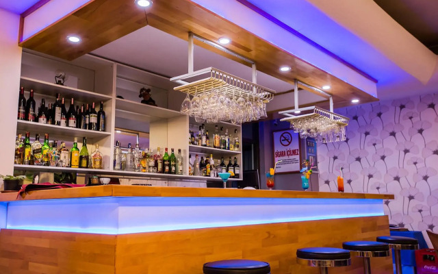 Derici Hotel