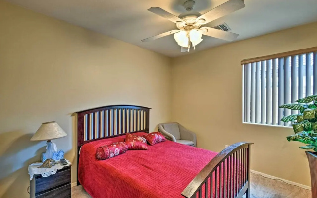 West Phoenix Home: Hike, Dine & Golf Nearby! - фото 5