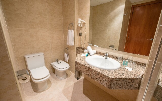 Hotel California Palace